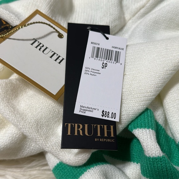 Truth women’s knit sweater small - Picture 6 of 6